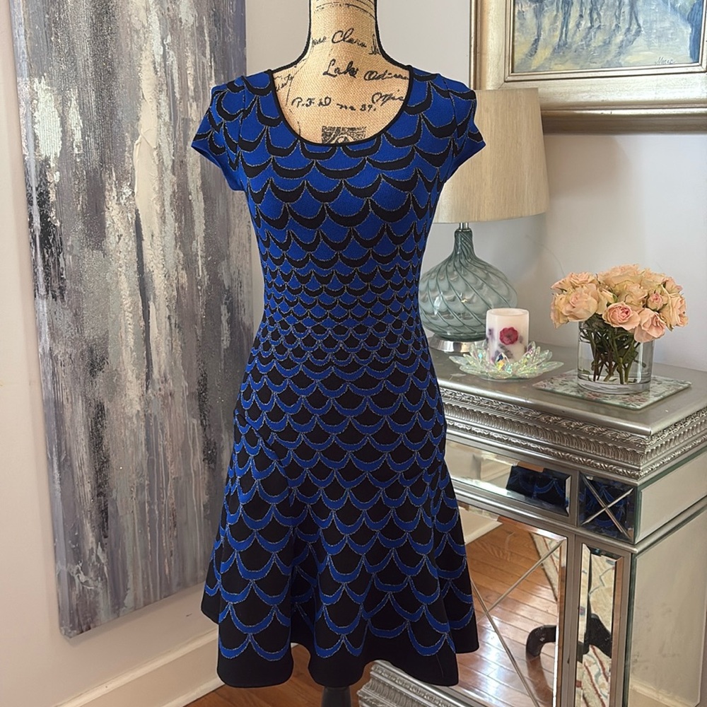 Diane Von Furstenberg Blue Black Gold Designer Dress XS 0 2 p